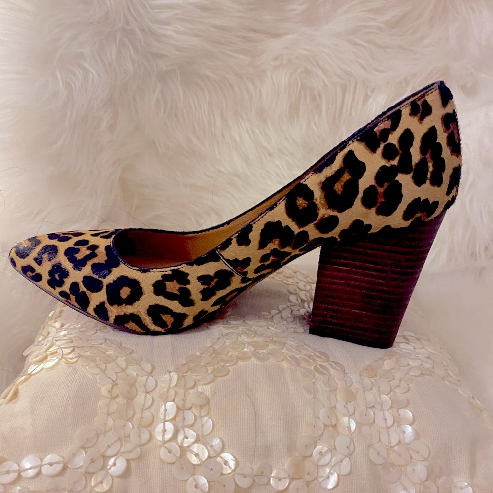 leopard print pumps size 9